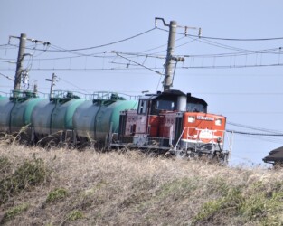 撮ったDD51ディーゼル機関車