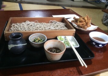 大久保の板そば